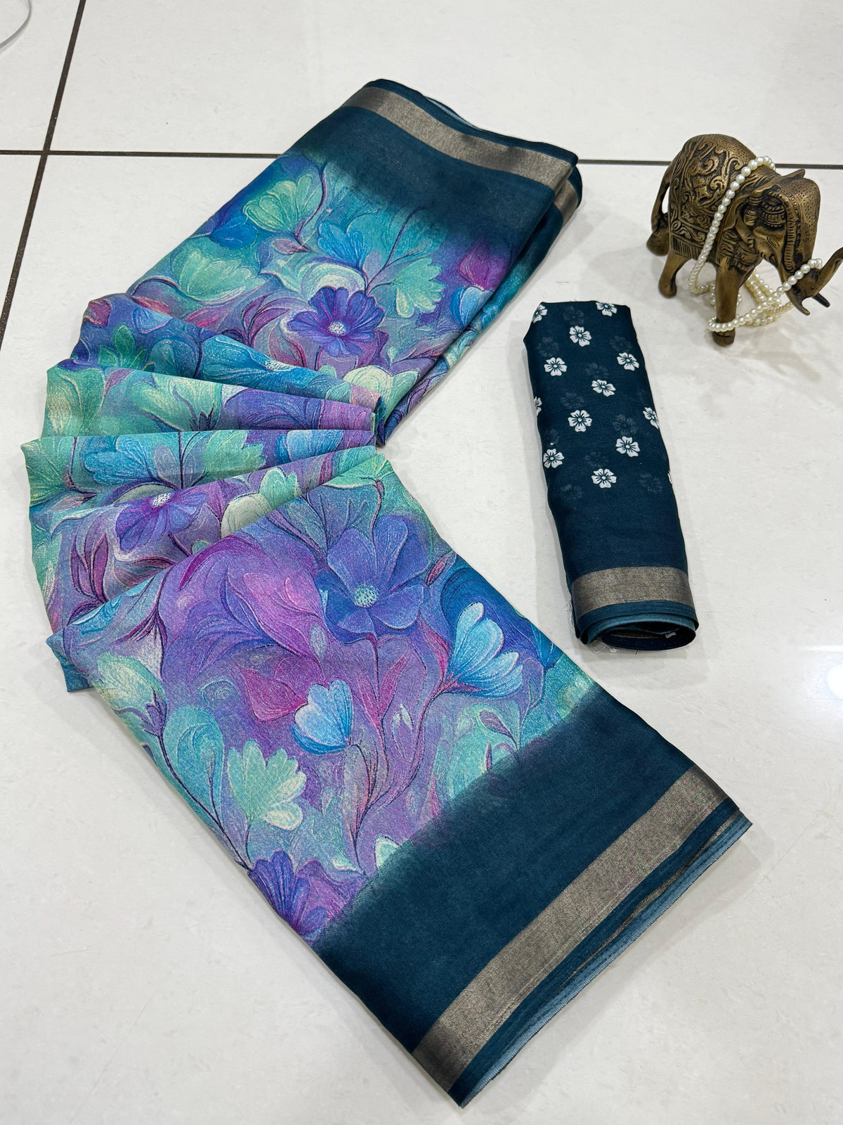 Jaipuri Hand Printed Soft Cotton Mulmul Saree ,Sanganeri Cotton Saree, Bagru Saree, Batic / Batik Print Cotton saree With Attached Blouse