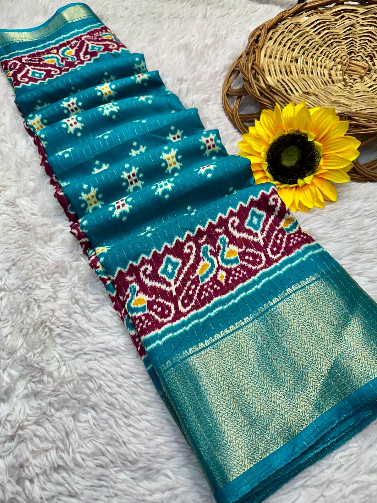 DOLA SILK SPARKLE ZARI BANDHANI PATOLA PRINT WITH JACQUARD BODAR