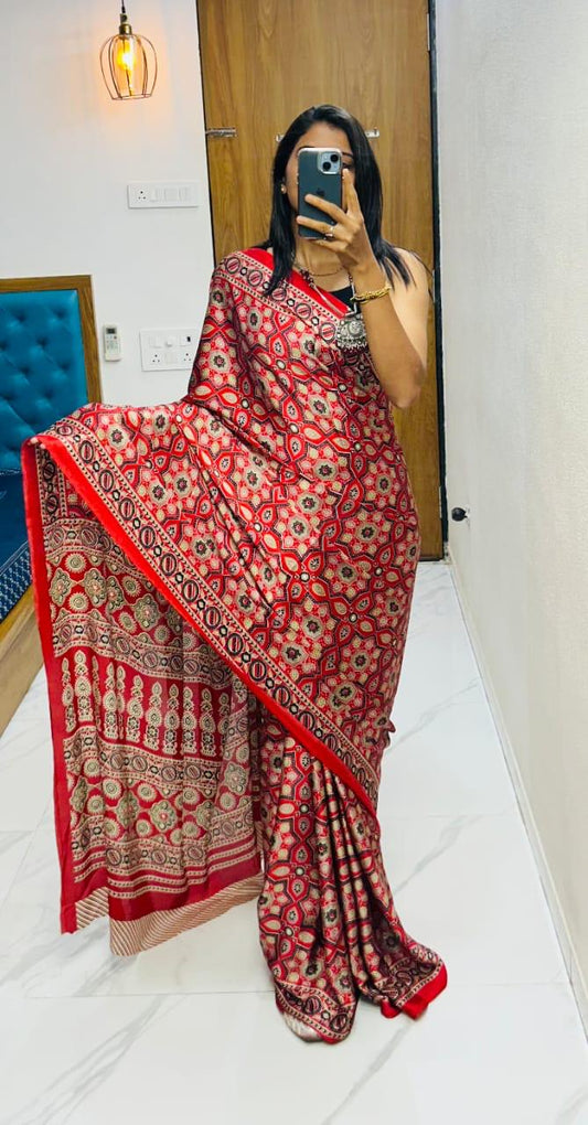 Soft Gajji Silk Bollywood Saree with Crape Silk Printed Pallu & Contrast Blouse